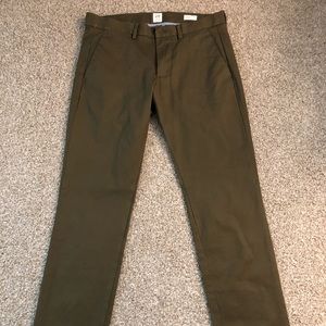 Mens Gap Chino pants